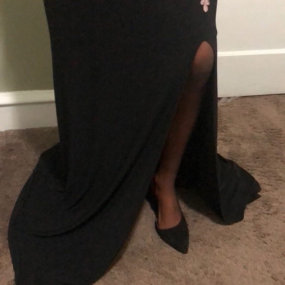 NWOT Black Gown with pink flower Appliqué - Picture 3 of 5